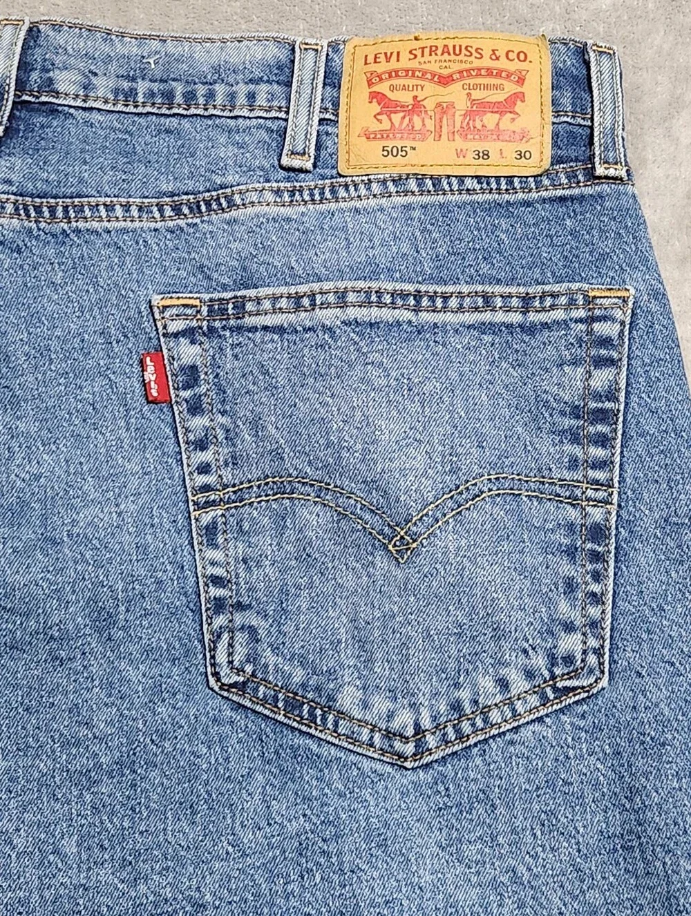 Levi's 505 Regular Straight Leg Jeans 38x30 Blue